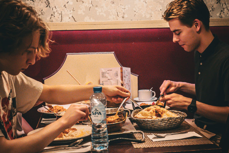 Reserve your Table at Indian Restaurant Gandhi